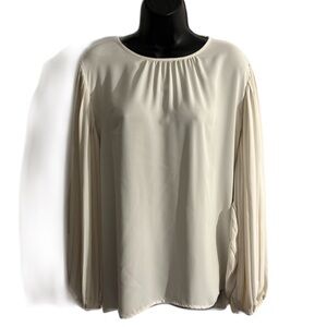 Ann Taylor XL off white long sleeve blouse w pleated balloon sleeves & elastic